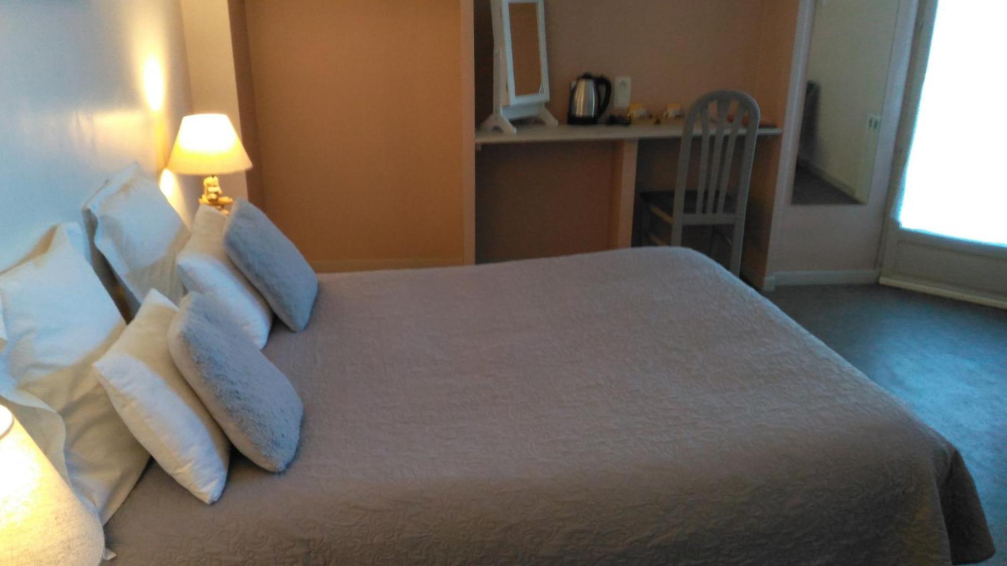 Esprit Garrigues D'Uzes Bed & Breakfast Pougnadoresse Cameră foto