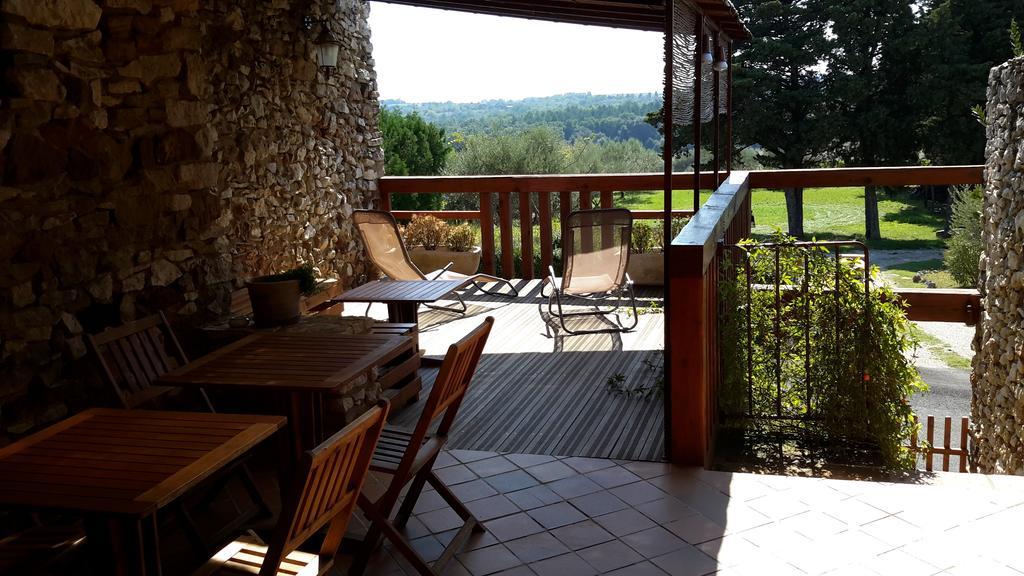 Esprit Garrigues D'Uzes Bed & Breakfast Pougnadoresse Exterior foto